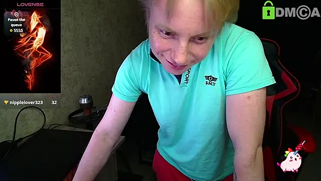 Alexis Gordon online show from October 11, 6:10 pm