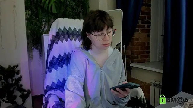 Melissa Wells online show from July 4, 8:49 pm