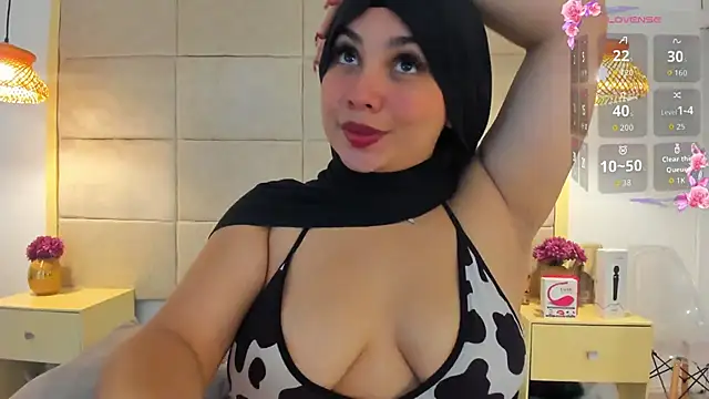 Snapshot of _anjum_ chatting on September 22, 12:58 pm anjum online show from September 22, 12:58 pm