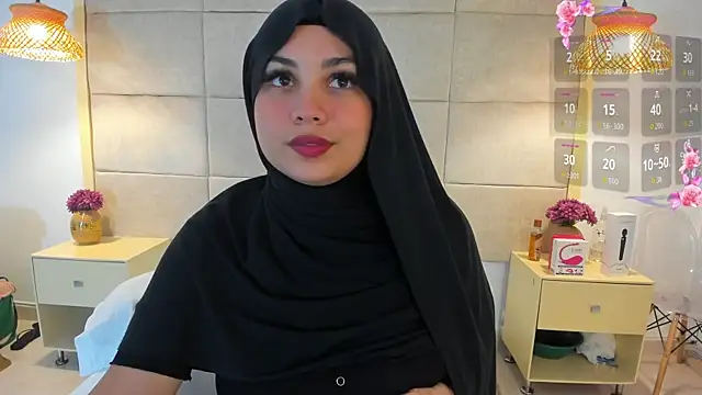 Snapshot of _anjum_ chatting on September 18, 12:26 pm anjum online show from September 18, 12:26 pm