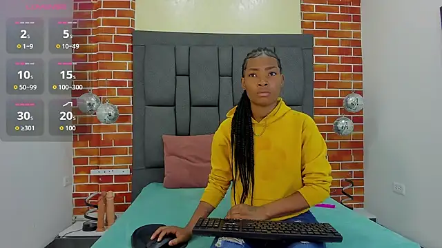 lorre williamss online show from October 10, 2:44 pm