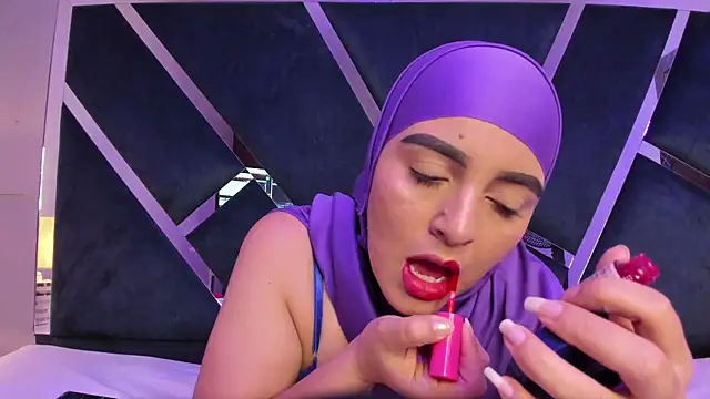 Nahid Jaziri1 online show from November 17, 8:42 pm