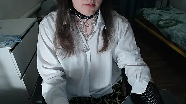 Snapshot of EvaMiron chatting on September 14, 4:27 pm EvaMiron online show from September 14, 4:27 pm