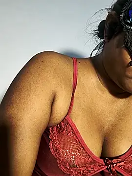 FANTASY QUEEN 07 online show from April 7, 9:55 am