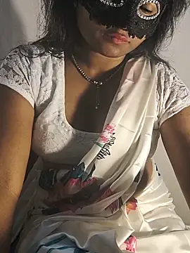 FANTASY QUEEN 07 online show from June 5, 6:52 am