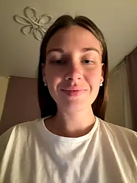 Snapshot of JasminJames chatting on October 14, 10:23 pm JasminJames online show from October 14, 10:23 pm