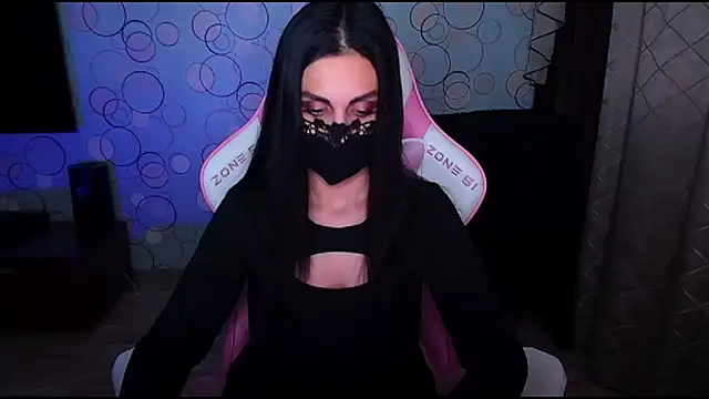   Yasmina   online show from November 22, 7:00 am