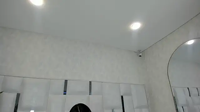 imkrystall online show from February 4, 8:56 pm