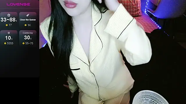 Snapshot of _Viviann_ chatting on October 16, 3:25 pm Viviann online show from October 16, 3:25 pm