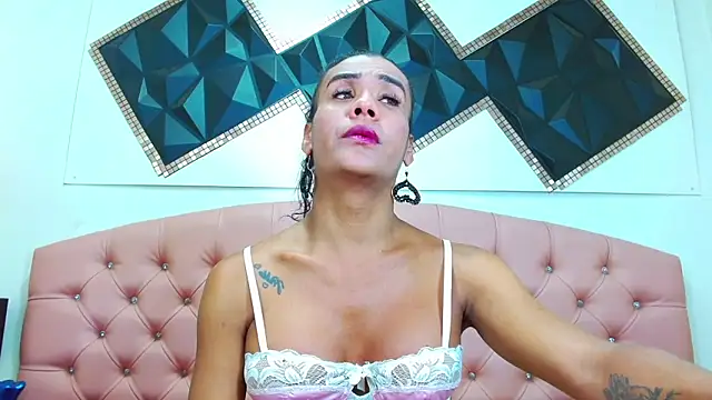 andrea safeira doll online show from February 4, 10:24 pm