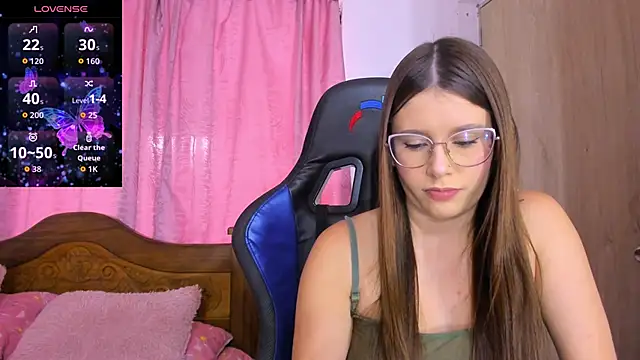 Snapshot of ParisShayk chatting on September 19, 6:40 pm ParisShayk online show from September 19, 6:40 pm