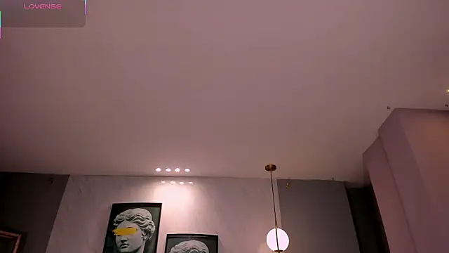 PaulinaSantos  online show from July 24, 2:09 am