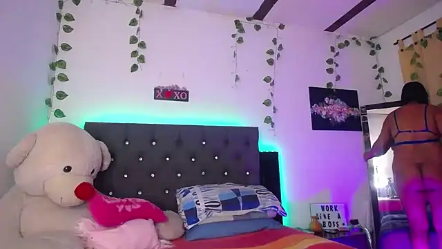 Pocahontaslovex online show from March 10, 7:12 am