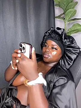 Honeycoco0211 online show from October 12, 9:55 am