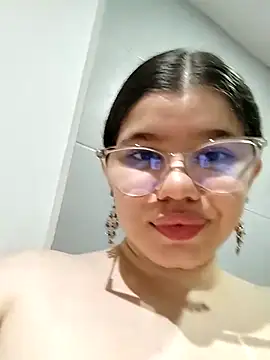 Snapshot of Danzel1105 chatting on October 10, 9:58 am Danzel1105 online show from October 10, 9:58 am