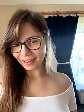 EvaRoss  online show from September 27, 8:10 am