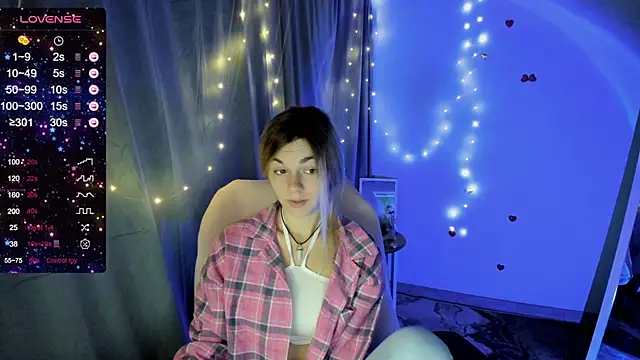 Snapshot of Sweet_me_ chatting on October 12, 5:54 am Sweet me online show from October 12, 5:54 am