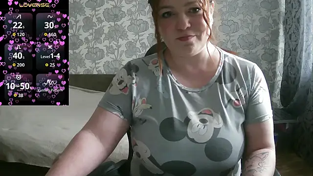 Snapshot of Sabrina_Poison chatting on October 17, 6:49 am Sabrina Poison online show from October 17, 6:49 am