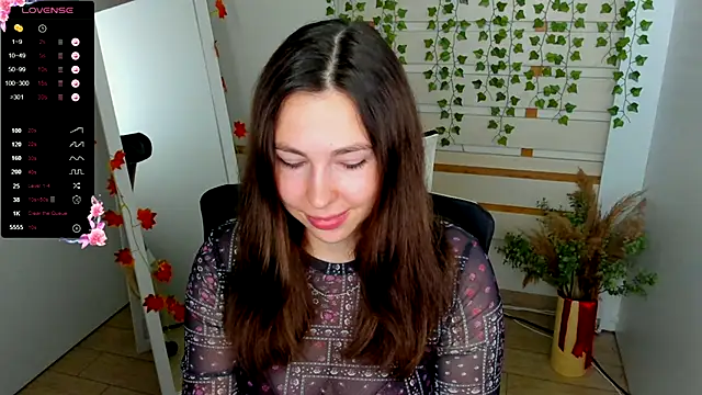 Snapshot of Lexy_flower chatting on October 10, 12:54 pm Lexy flower online show from October 10, 12:54 pm