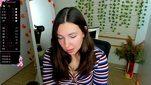 Snapshot of Lexy_flower chatting on October 4, 2:22 pm Lexy flower online show from October 4, 2:22 pm