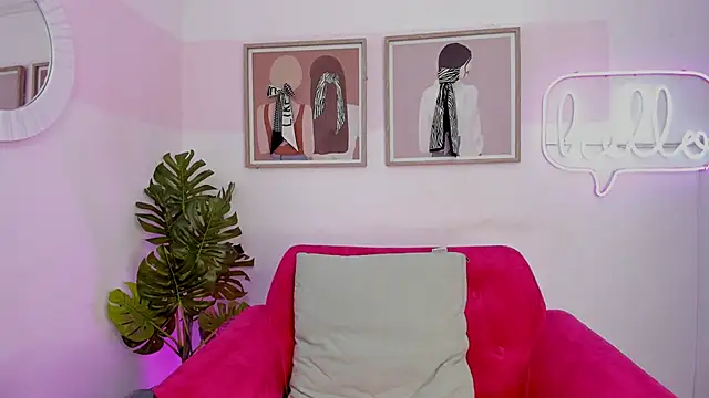 Snapshot of Miakhalifa_7 chatting on September 28, 3:35 am Miakhalifa 7 online show from September 28, 3:35 am
