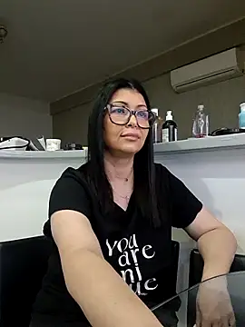 Milf Abigail online show from September 21, 4:11 am