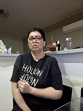 Milf Abigail online show from January 11, 4:39 am