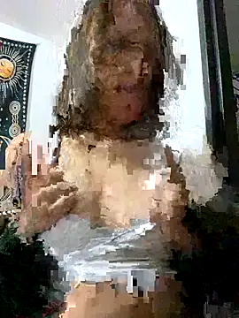 Alicia ALICIA online show from October 21, 9:30 pm