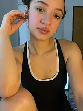 Alicia ALICIA online show from July 28, 2:05 pm