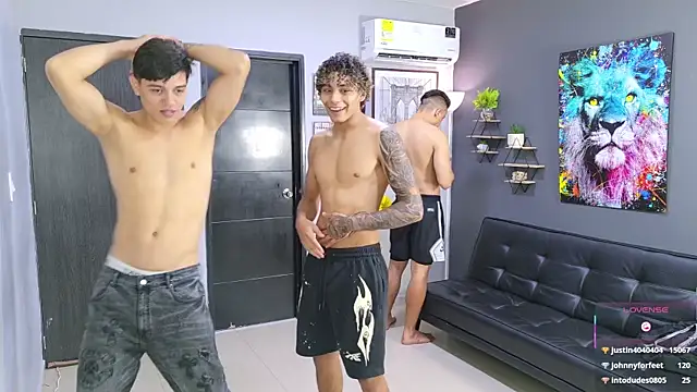badguyss bisex online show from July 28, 3:21 pm