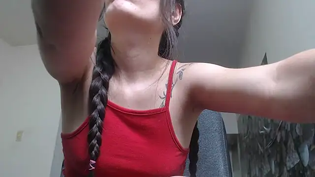 Snapshot of Karla_sweed chatting on October 5, 11:32 pm Karla sweed online show from October 5, 11:32 pm
