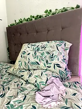 alondra darling online show from October 25, 7:32 pm