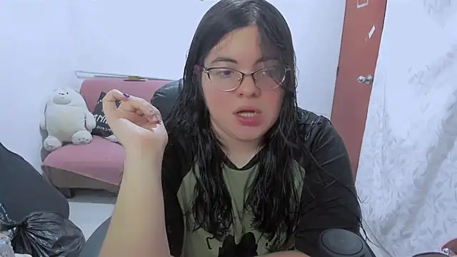 Aria Fullbuster online show from November 4, 9:20 pm