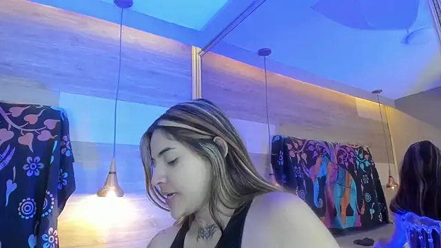 Cori Paige online show from April 21, 3:57 am