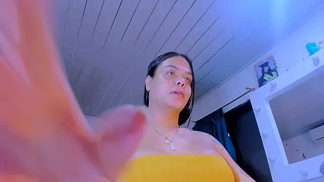 LatinVenuz online show from March 27, 6:04 am