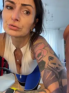  AHHA  online show from March 1, 10:48 am