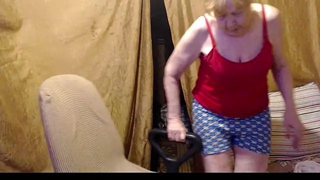 Snapshot of _Estelitta_5 chatting on October 10, 1:38 pm Estelitta 5 online show from October 10, 1:38 pm