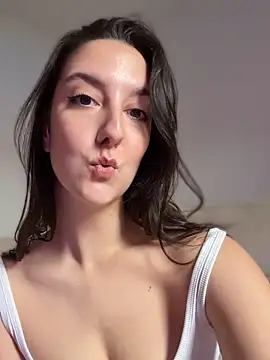  Juliette online show from October 27, 9:38 am