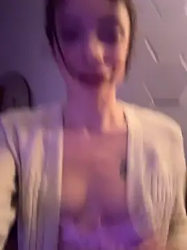 greedybratt online show from March 11, 7:12 am