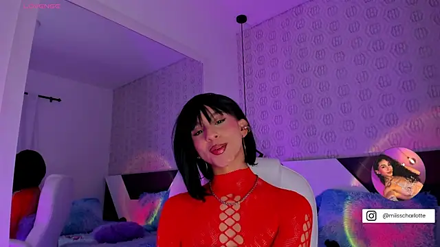 MiissCharlotte online show from November 1, 3:43 am