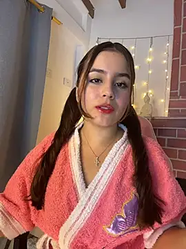 Juanelopez1 online show from May 29, 9:51 am