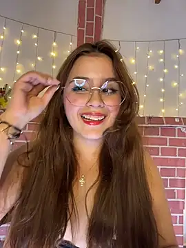 Juanelopez1 online show from May 23, 3:16 am