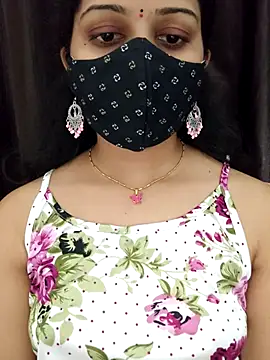 Angleannie online show from July 18, 6:21 pm