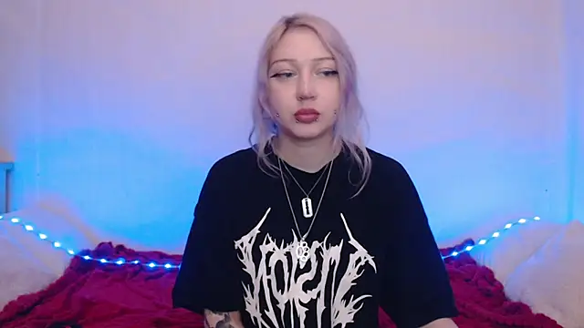 Emily hardcore online show from November 25, 10:10 pm