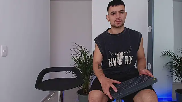 Aron-santoro online show from October 28, 2:12 pm