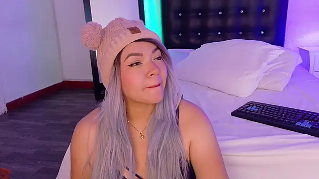 Cuckold lover69 online show from December 18, 2:00 pm