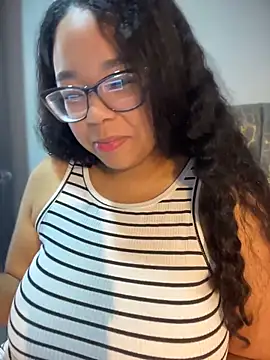 XMara online show from April 8, 4:42 pm