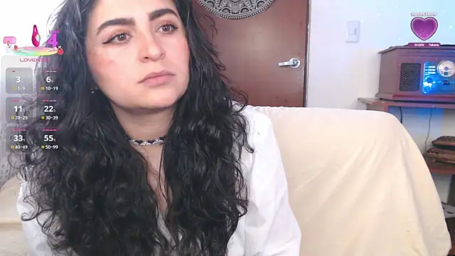 Snapshot of Marci_owo chatting on October 10, 8:14 pm Marci owo online show from October 10, 8:14 pm