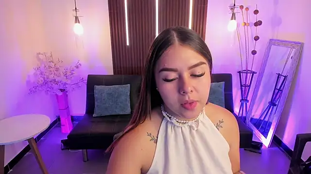 ArianaBaker online show from December 19, 1:47 pm