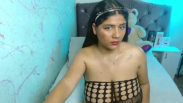 Candela-Smith online show from December 18, 8:02 pm